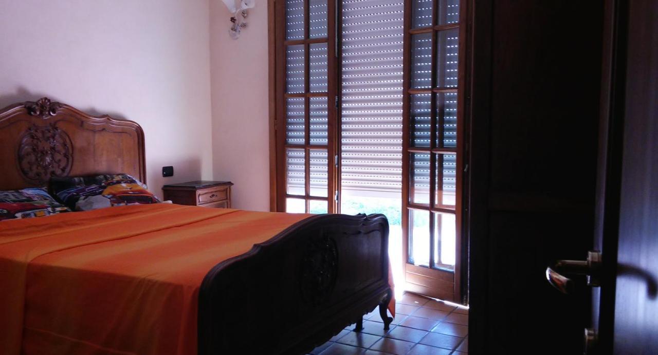 A Ca Do Battimuss Hotel Breccanecca Kültér fotó